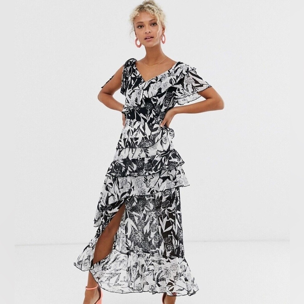 Black & white midi tea dress